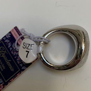 New with Tags 925 Sterling Silver Ladies Sculptural Ring